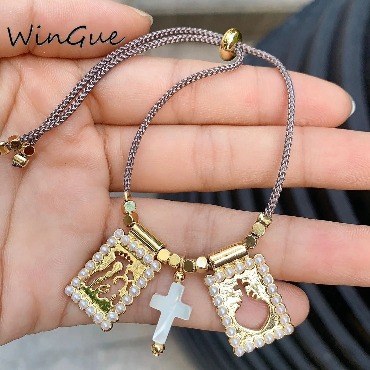 Scapula Charms Bracelets